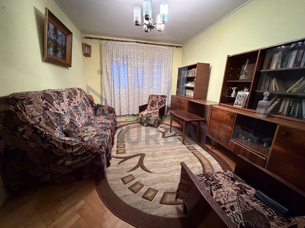 Apartament 3 camere Tătărași - Poză 1