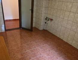 Apartament  4 camere decomandat- Craiovita Noua, zona Scoala 34 - Poză 7