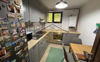 Apartament cu 3 camer, semidecomandat, in cartierul Rovine - Poză 9