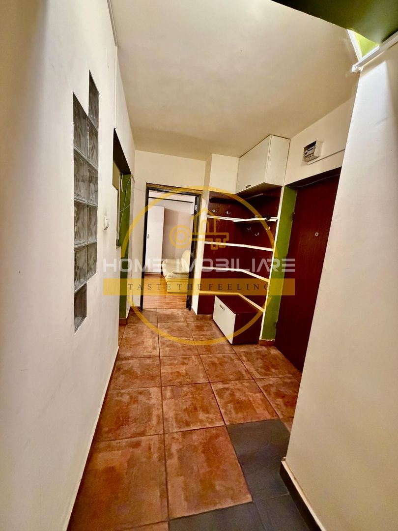 Nicolina-Belvedere Apartament 3 Camere Decomandat Bloc Cadre 1988 - Poză 7