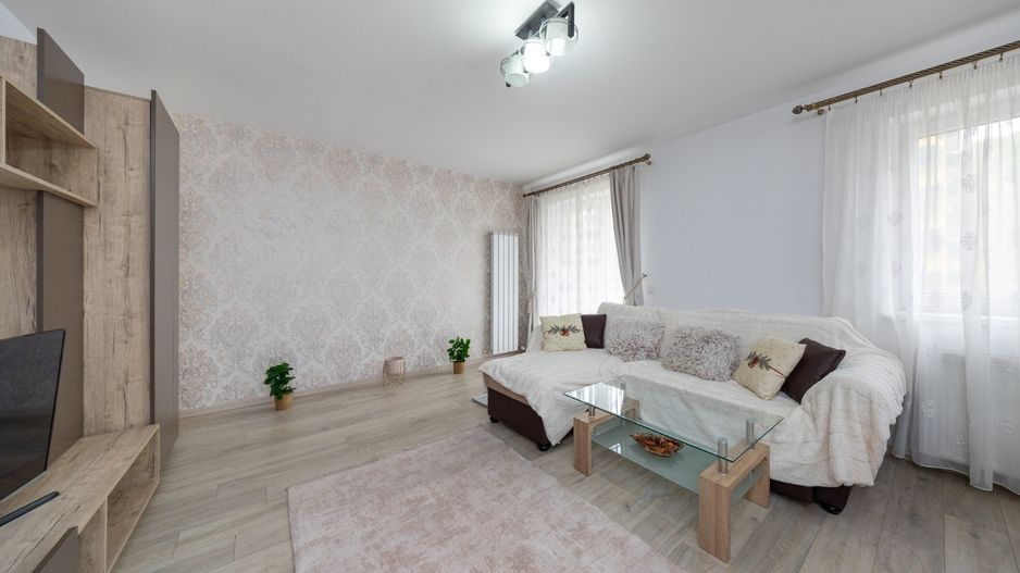 Apartament cu doua camere modern ,cu boxa in Top City - Poză 5