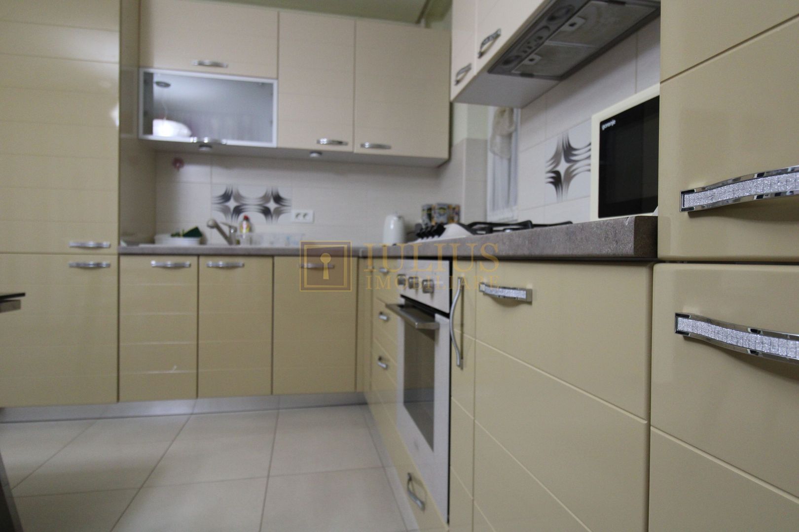 PENTHOUSE zona Braytim, terasa de 50mp, strada secundara foarte linistita! - Poză 18