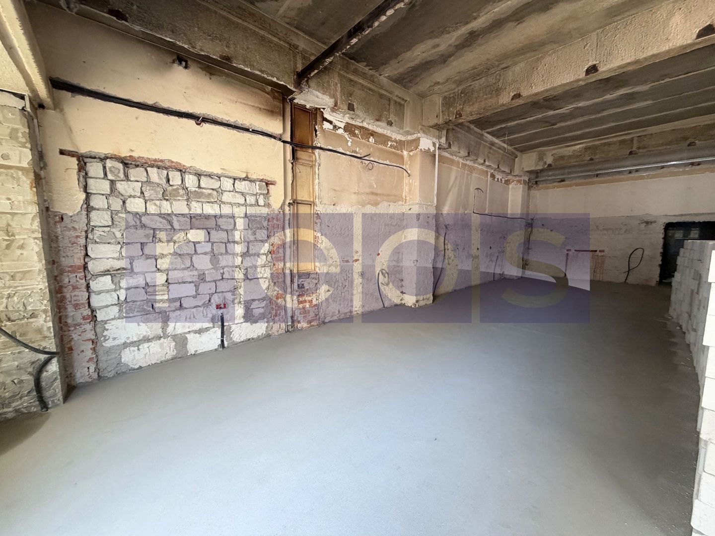 SPATIU COMERCIAL DE INCHIRIAT | 100 MP | VITRINA STRADALA | TRAFIC INTENS - Poză 1