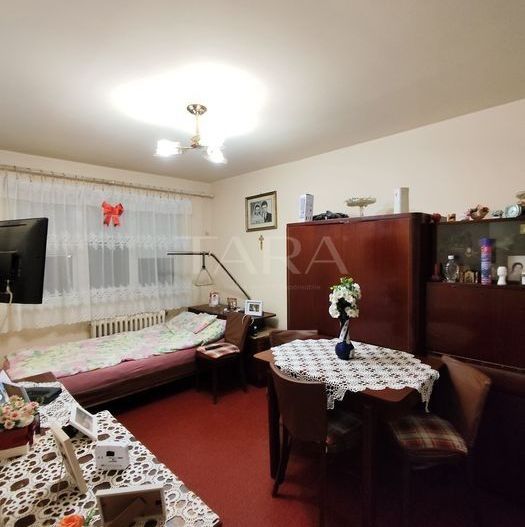 Ideal pentru familie – 4 camere decomandat, zona Minerva. - Poză 3