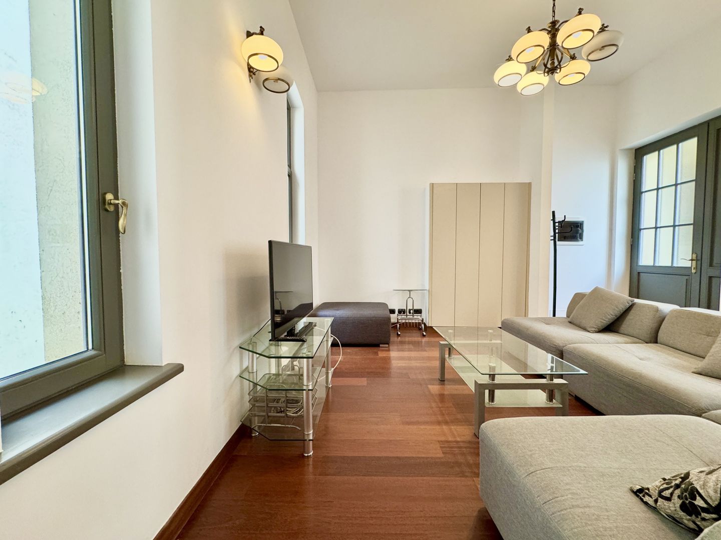 Apartament 3 camere, elegant si spațios, in Piața Unirii - Poză 7