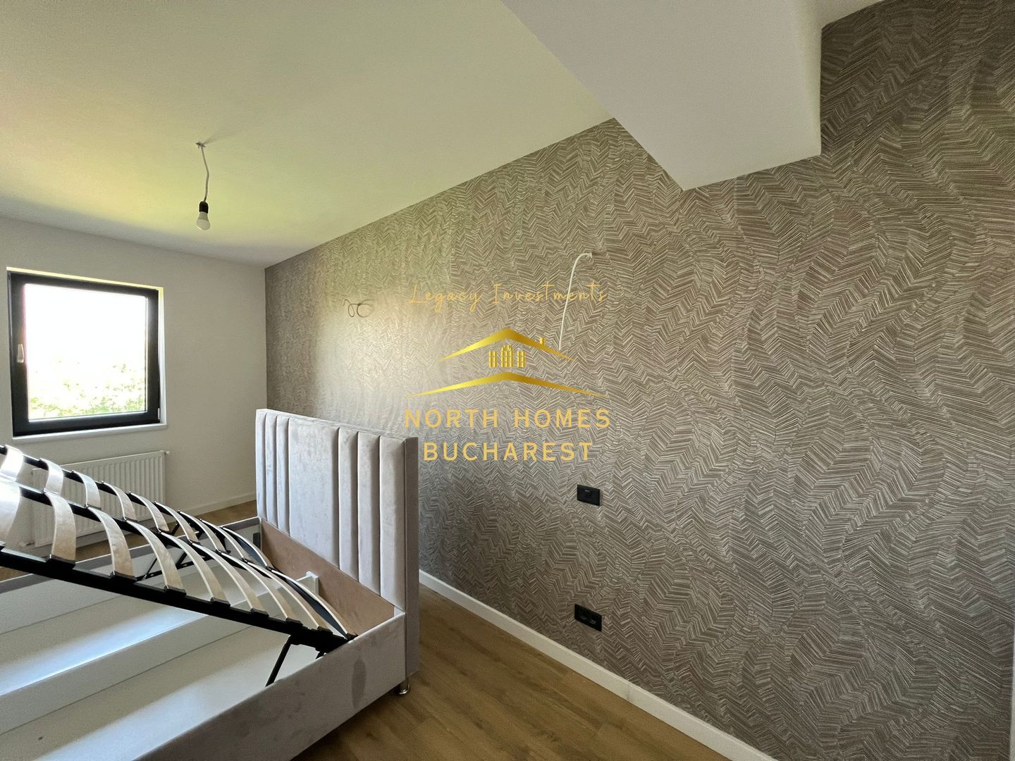 Apartament partial mobilat, utilat si parcare - Poză 1