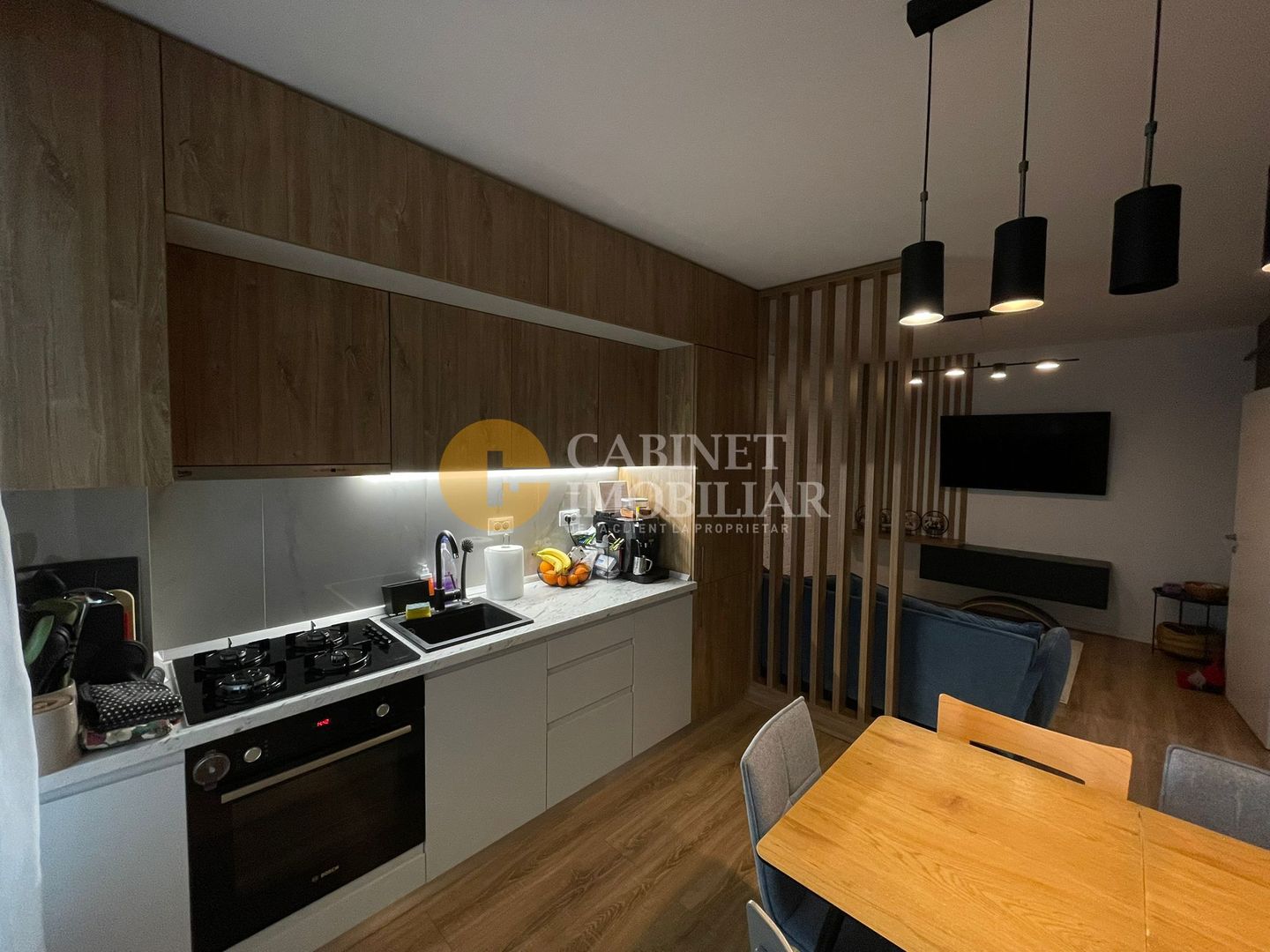 4 Camere DECOMANDAT - ETAJ 1 - LOC DE PARCARE si BOXA - PACURARI - Poză 1