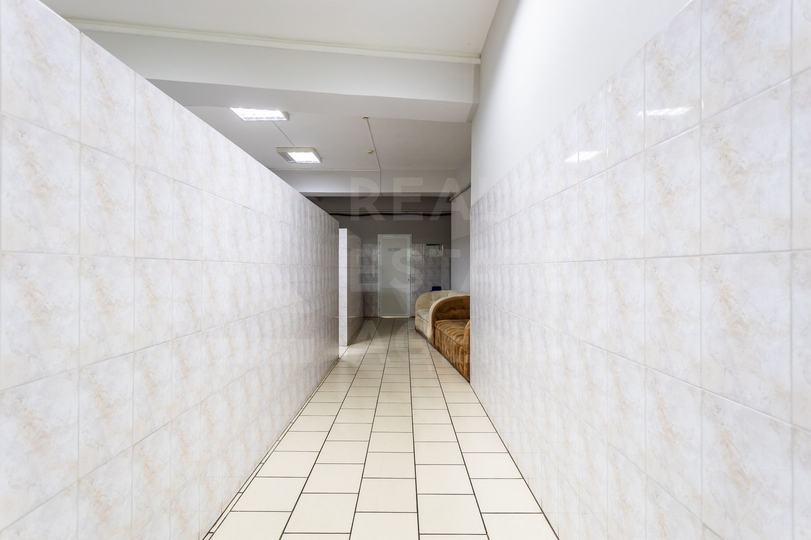 Vânzare, spațiu comercial, ​​1260 mp, str. Feredeului, Râșcani - Poză 8