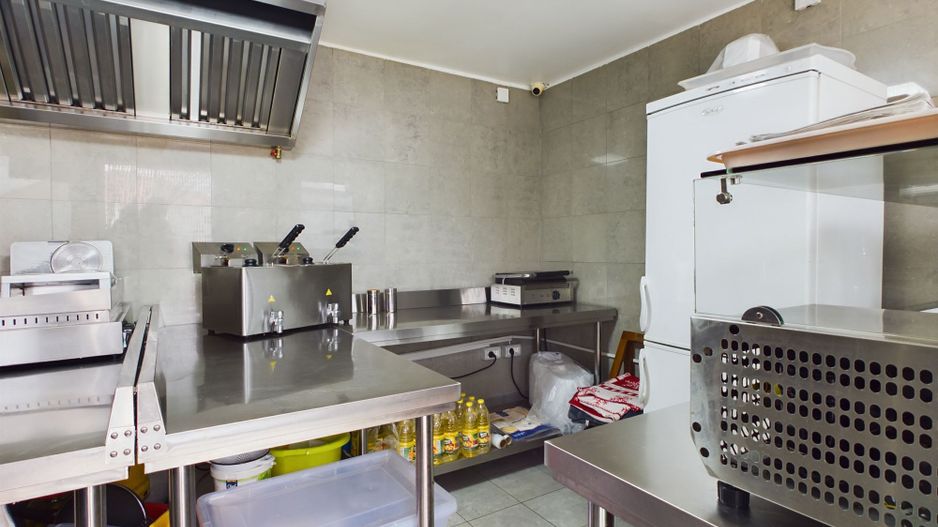 Spațiu tip fast food de vânzare în Zimandu Nou - Poză 9