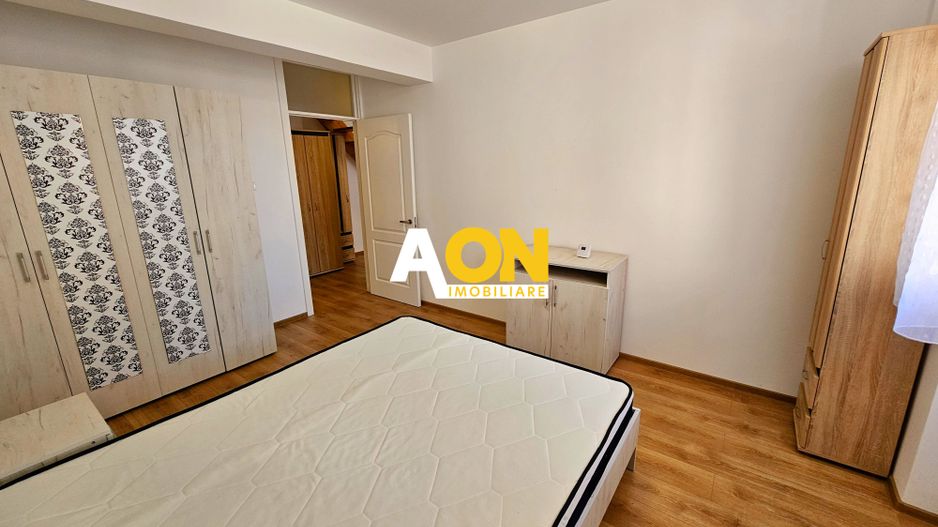 Penthouse pe două niveluri, panouri solare, terasă de 50 mp, boxă - Poză 3