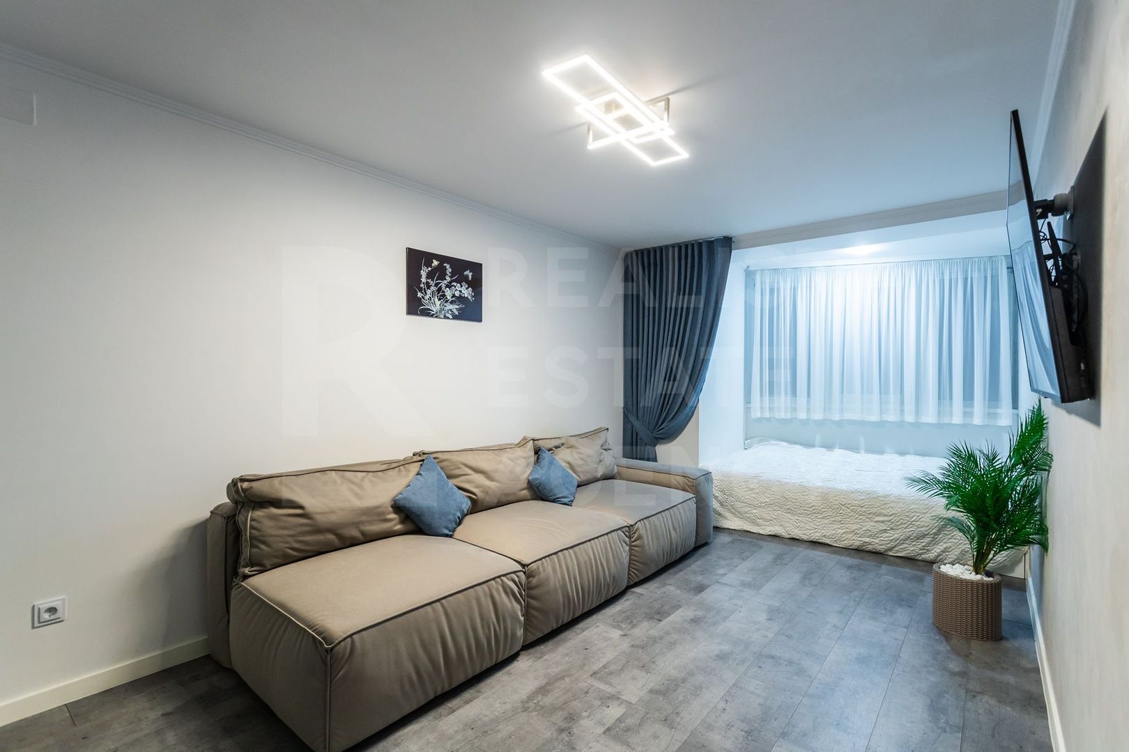 Vânzare, apartament, 2 camere, strada Nicolae Milescu Spătaru, Ciocana - Poză 2