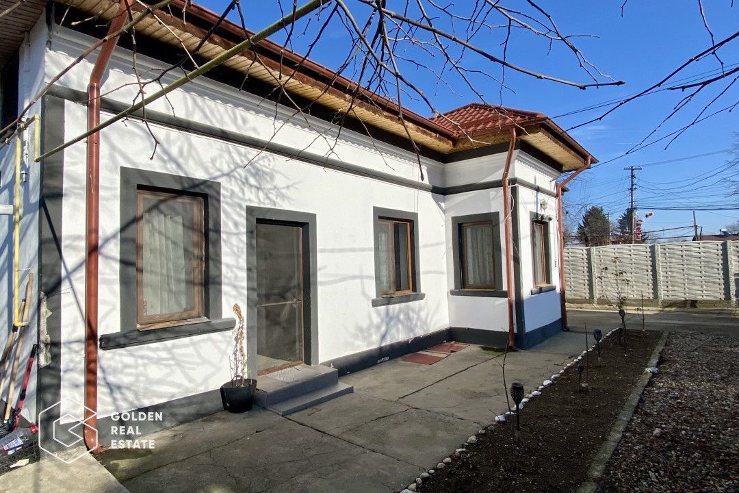 Casă de vânzare în Titu, jud. Dâmbovița, amenajată complet - Poză 3