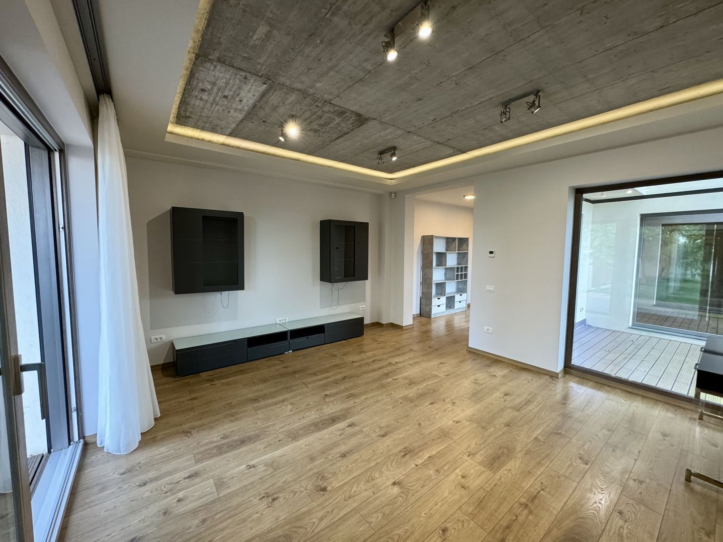 Duplex de închiriat  în Dumbrăvița, Lângă British School - Poză 11