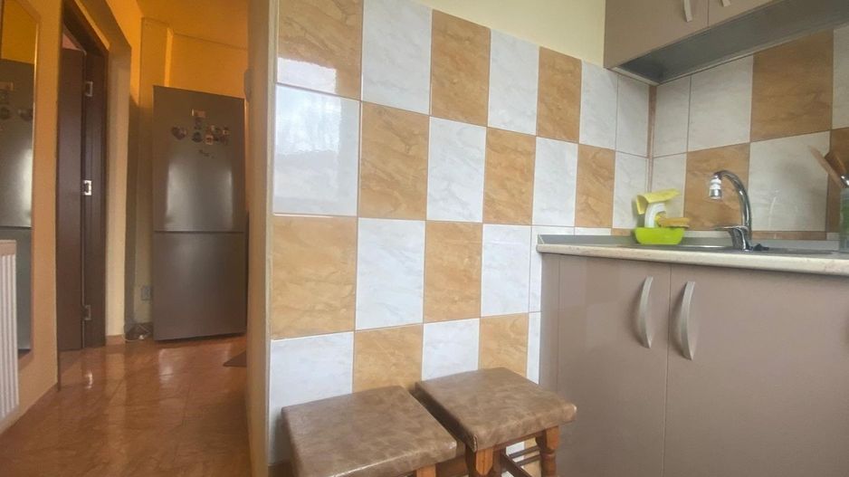 Aproape de Piata 1 Mai! Inchiriere apartament -2 camere-Targoviste-M8 - Poză 6