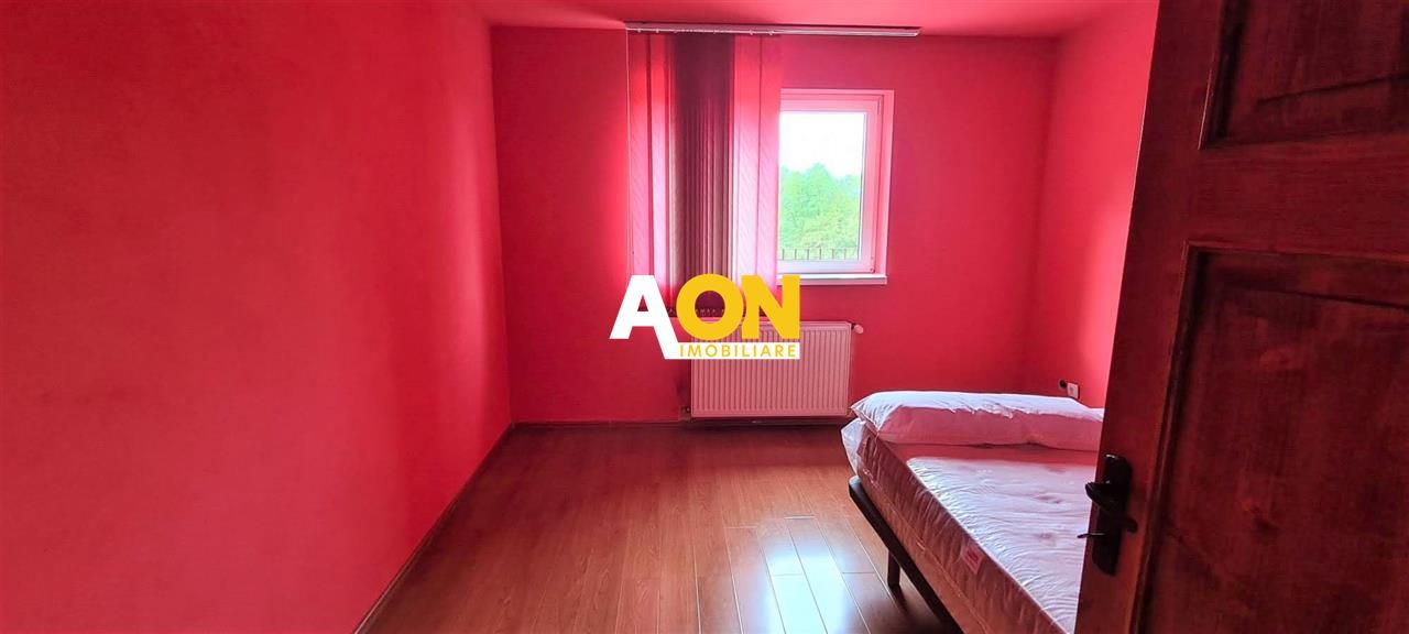 De vanzare casa 4 camere 1392 mp teren in Oarda de Sus - Poză 5