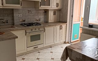 Chirie, apartament, 2 camere, strada Vasile Alecsandri, Centru - Poză 1