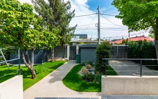 Vilă superba 7 camere, zona linistita, Bucurestii Noi - Poză 16