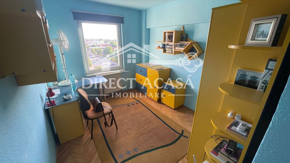 Apartament cu 4 camere de inchiriat-Str Republici-Zona 7 Noiembrie - Poză 12