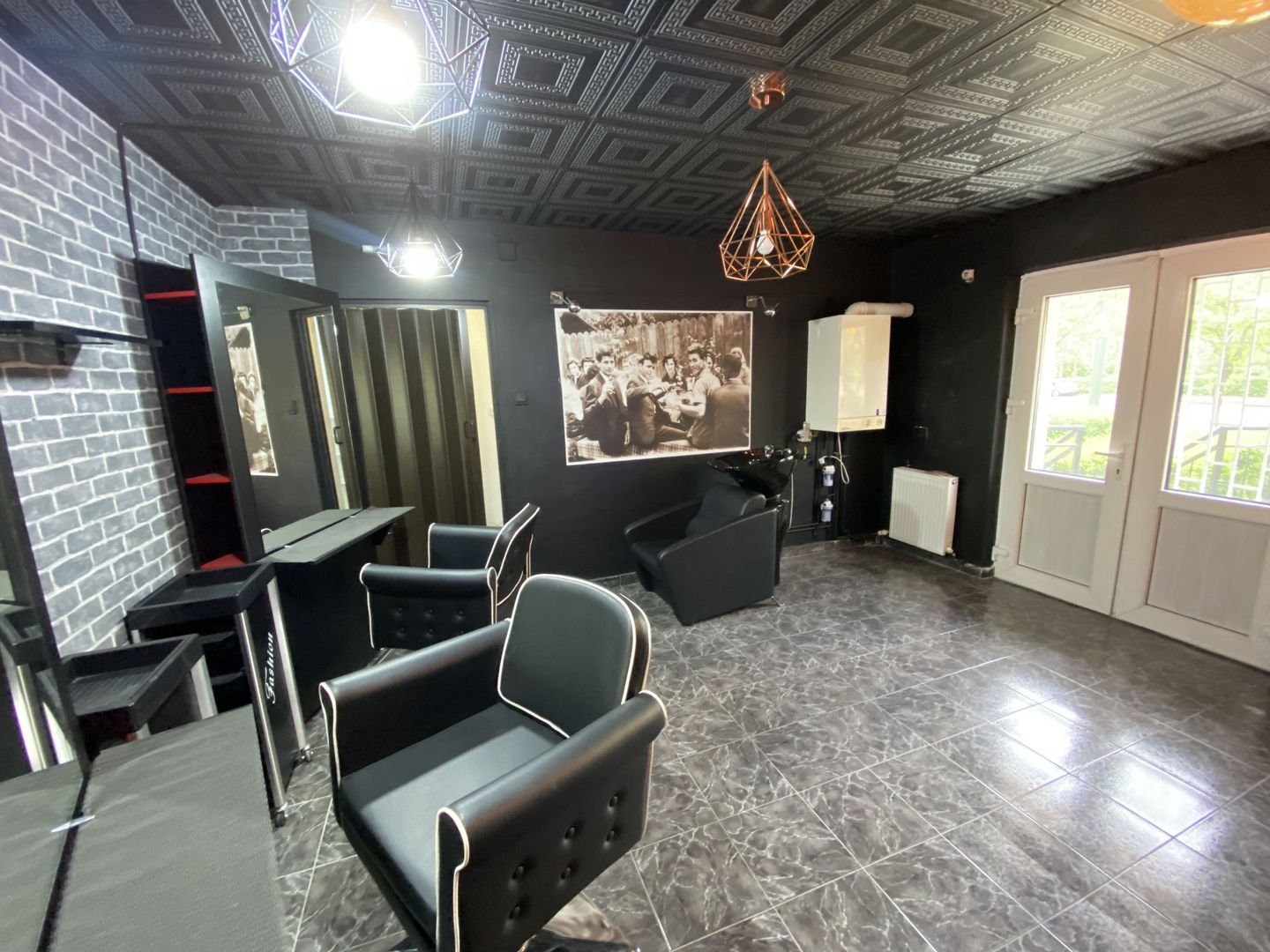 Spațiu comercial amenajat pentru salon de înfrumusețare, la cheie, Comision 0 - Poză 3