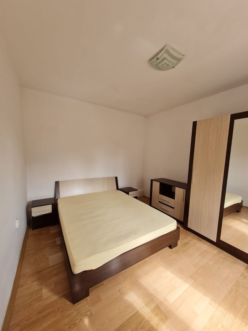 Casa cocheta zona Lipovei - Poză 16