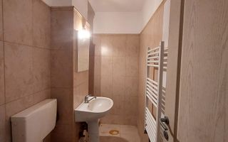 Grasoniera | Decomandat | 28MPU | Vasile Aaron - Poză 5