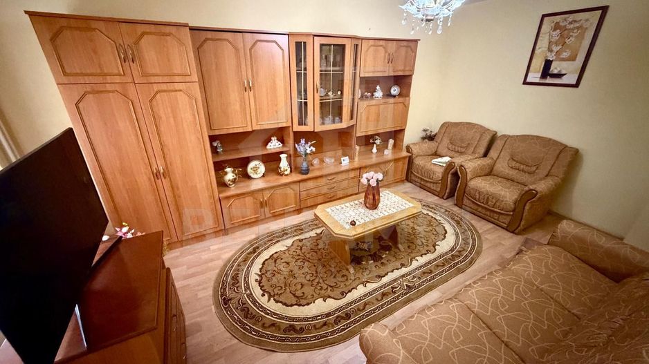 3 decomandat cu 2 bai - etaj 1 - centrala - Parculet Rovine - - Poză 2