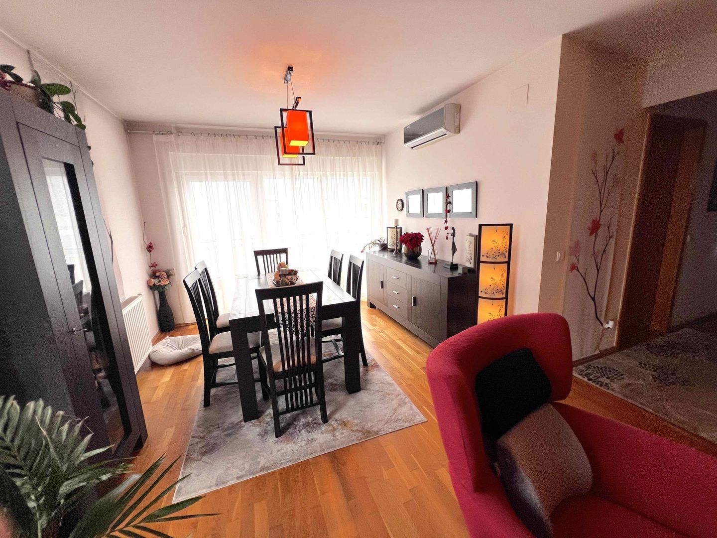 Apartament 3 camere  - Rezidenz - Cartierul German - Poză 2
