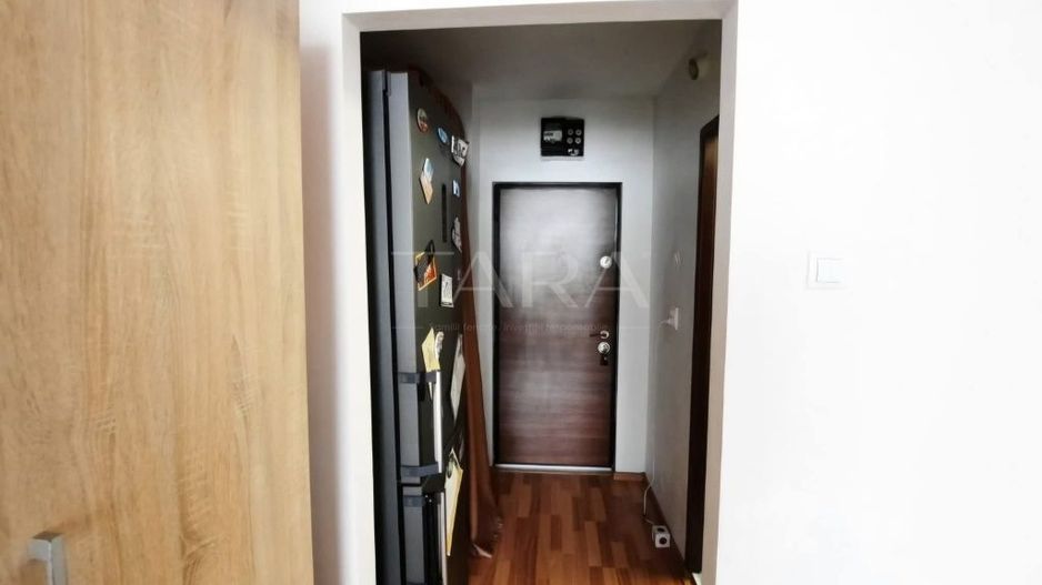 Garsonieră confort marit, cu balcon, zona linistita, Cluj-Napoca. - Poză 5