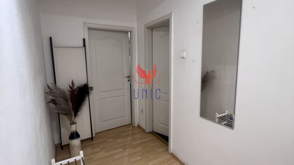 Decomandat, stradal, Calea Bucuresti etaj 1 - Poză 66