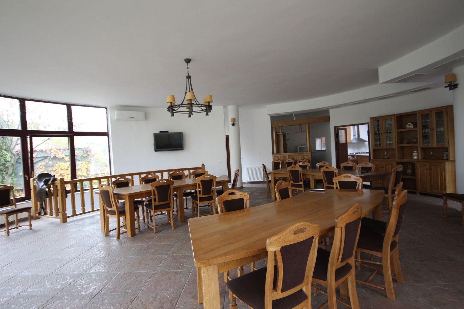 Casa pretabila birouri, camin de batrani - Poză 3