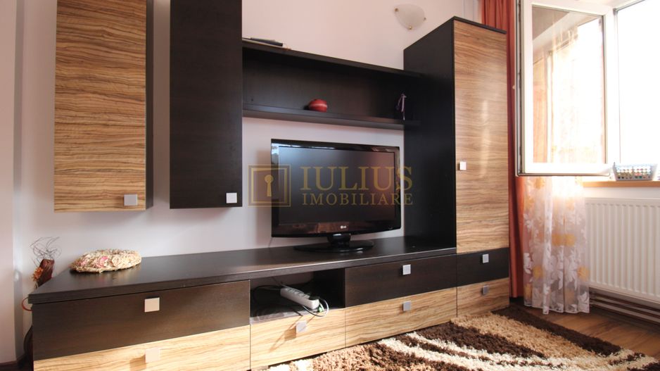 Vis a vis de Facultatea de Constructii, 2 camere, centrala proprie - Poză 1