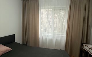 Apartament 3 camere de vânzare – Apărătorii Patriei - Poză 9