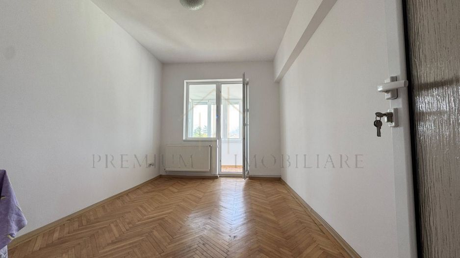 Apartament 3 Camere - Zona centrala - Poză 2