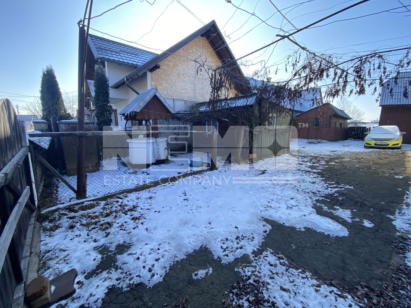 Casa cu Teren | Măneuți | 80 Ari - Poză 2