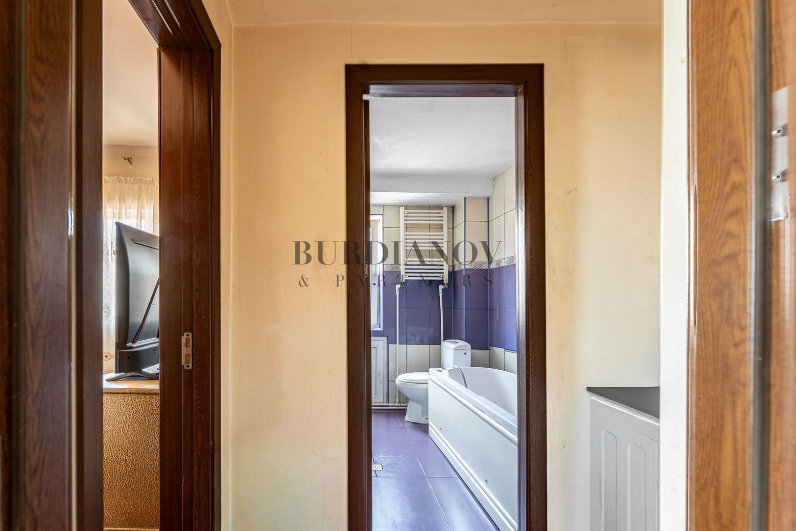 Apartament cu 4 camere - Calea Călărașilor - Metrou Piața Muncii - Poză 15
