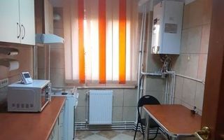 2 camere decomandat | Crangasi | Centrală proprie - Poză 3