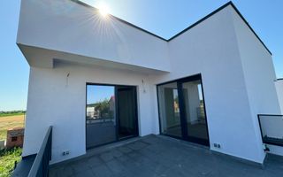 Vila LUX***Panouri fotovoltaice***Lake view//Laguna Albastra/Corbeanca - Poză 5