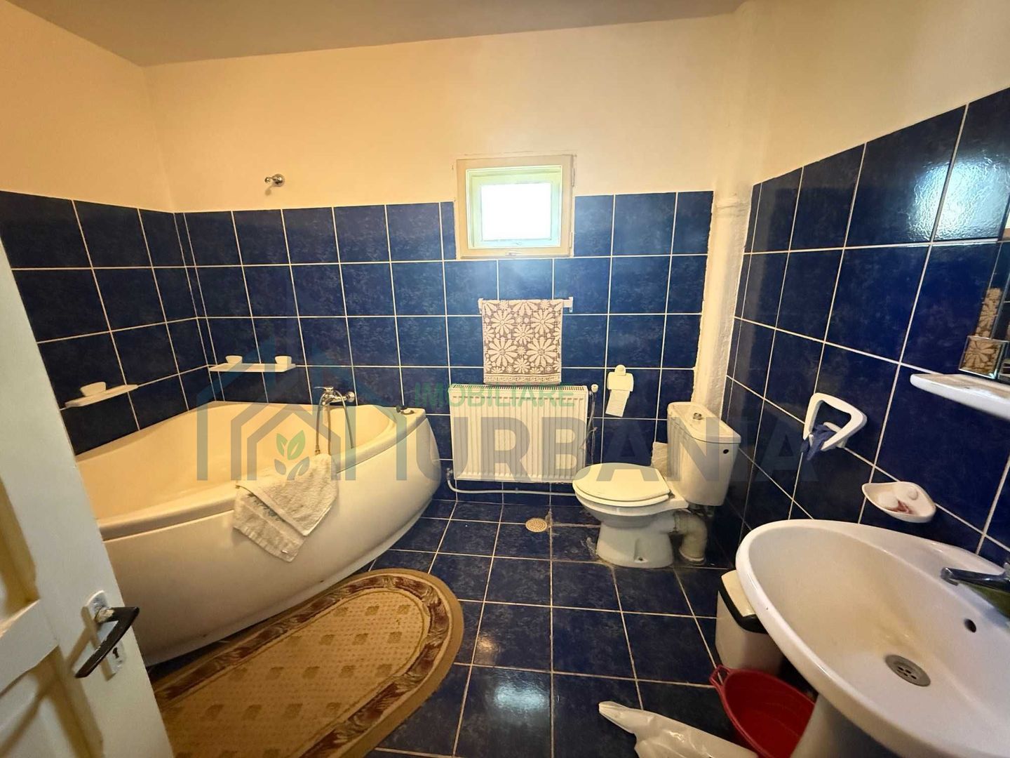 Casă de vânzare în Bucium - Bârnova, zonă centrală - Poză 6