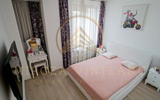 Tomis Plus- Apartament cu 2 camere, mobilat și utilat, etaj 1. - Poză 17