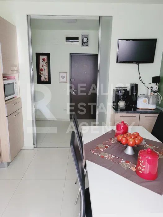 Vânzare, apartament cu 3 camere în zona Drumul Taberei - Poză 5