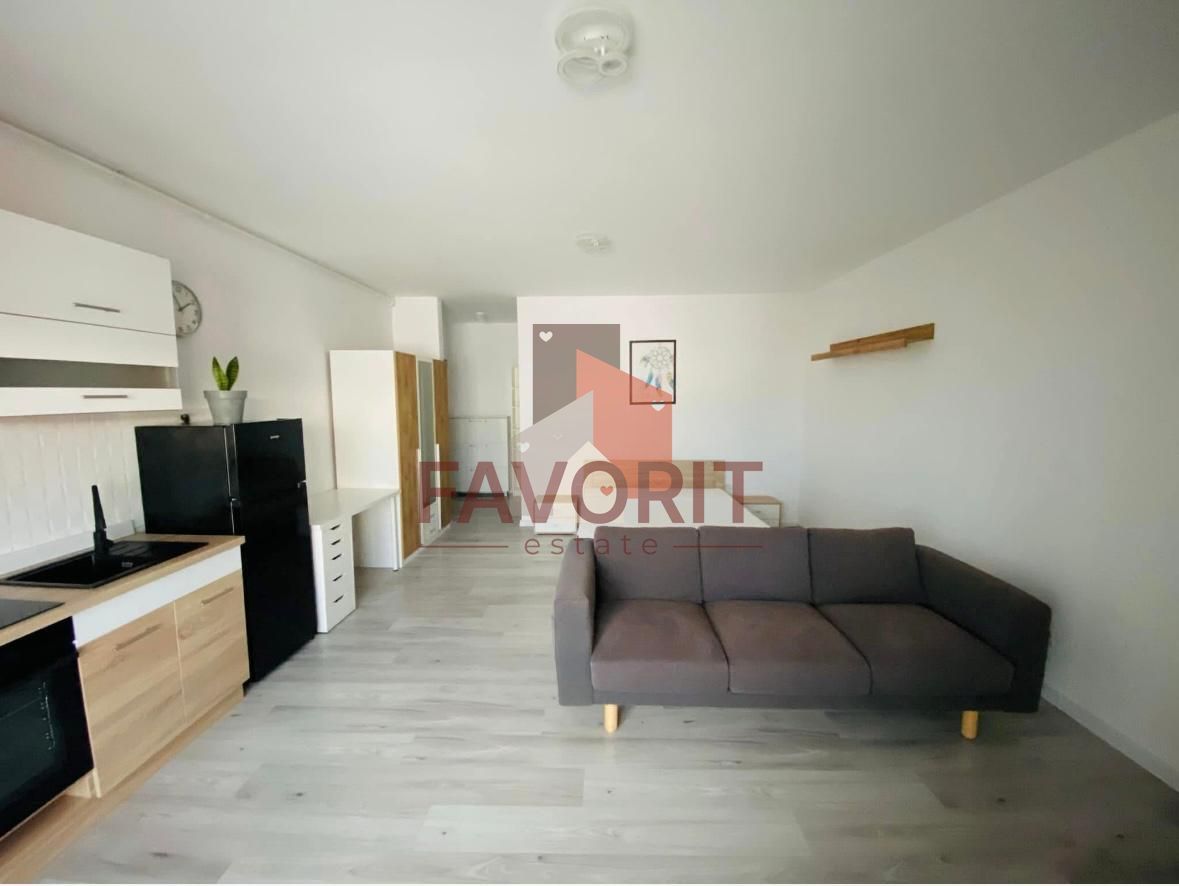 Mobilat si utilat. Aproape de mijloc de transport. Ideal investitie - Poză 3