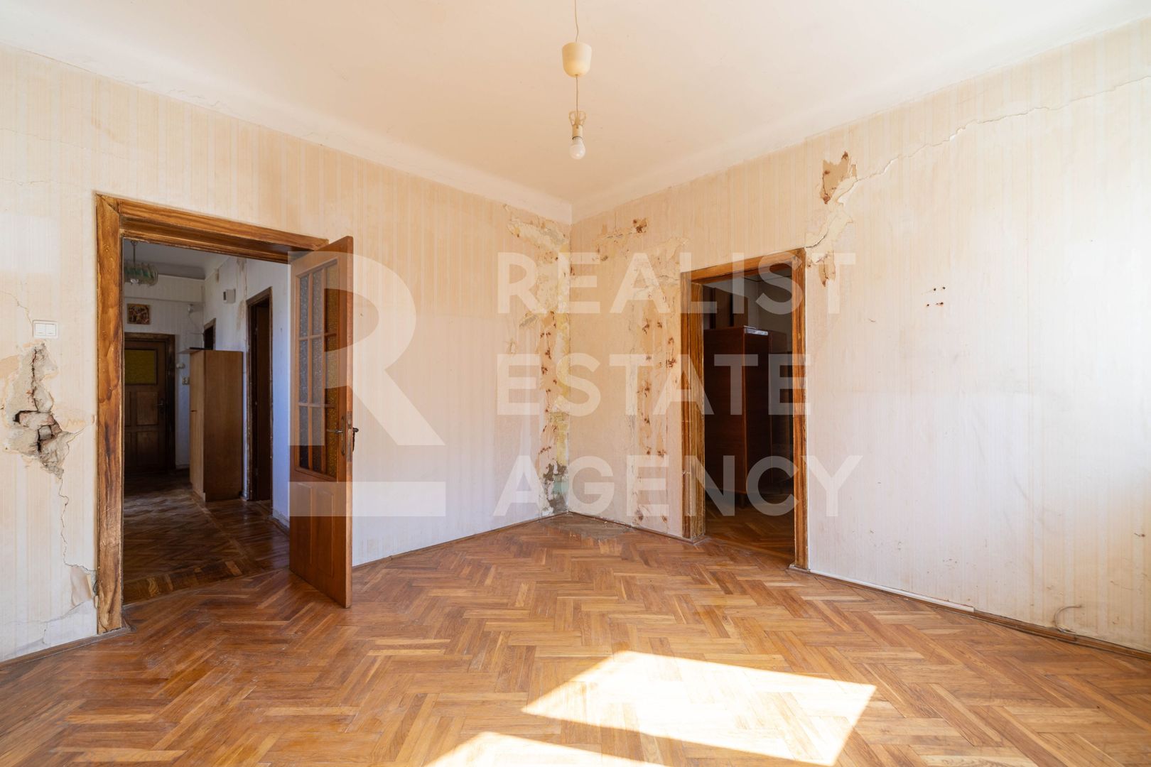 Vânzare, Vilă, 7 camere, zona Parcul Carol - Poză 16