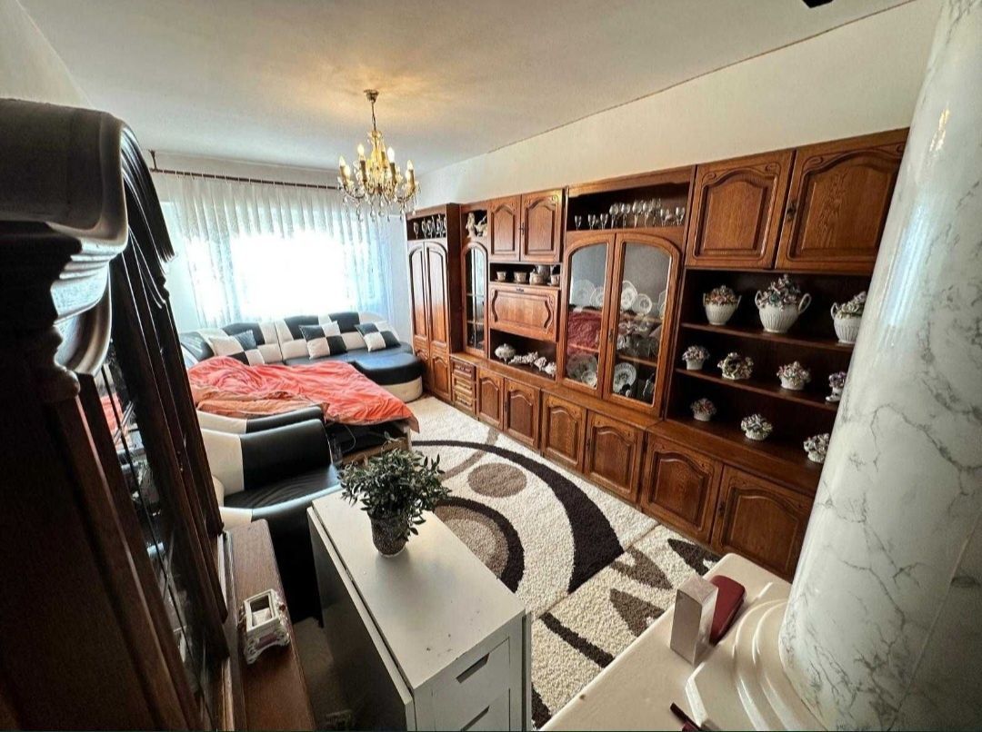 BRASADAS vinde ap 4 cam 90mp etaj 7/8 BCA Careiului M16. - Poză 2