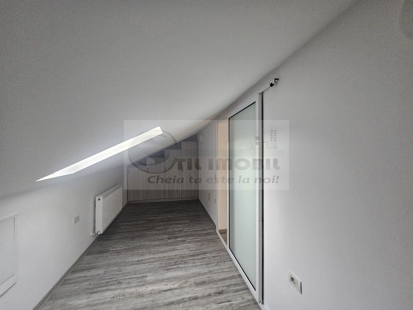 Apartament 2 camere - 2 niveluri - 2 bai - 90mp - Poză 11