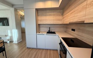 Casa de vanzare | LUX | 3 bai | gradina | terasa | parcare| Floresti - Poză 5