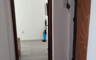 Apartament 3 camere, semidecomandat, Podu Roș – 5 minute de Palas. Liber imediat. - Poză 10