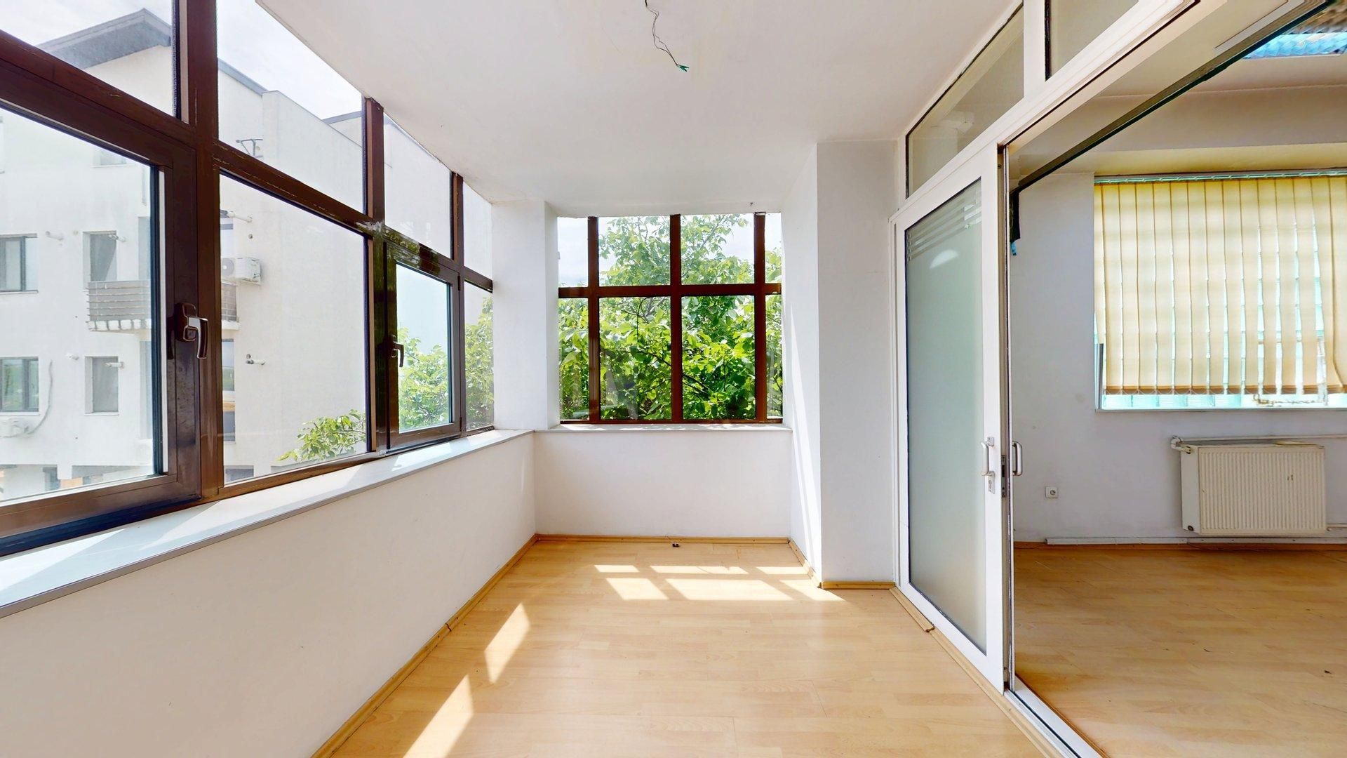 DAMAROAIA | Jiului | Chirie Casa 16 camere | 15 parcari + Metrou 900m - Poză 13