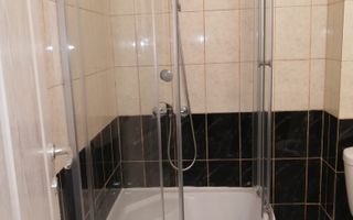 Etaj de inchiriat/ camere+ bai/bucatarie/spalatorie - Poză 8