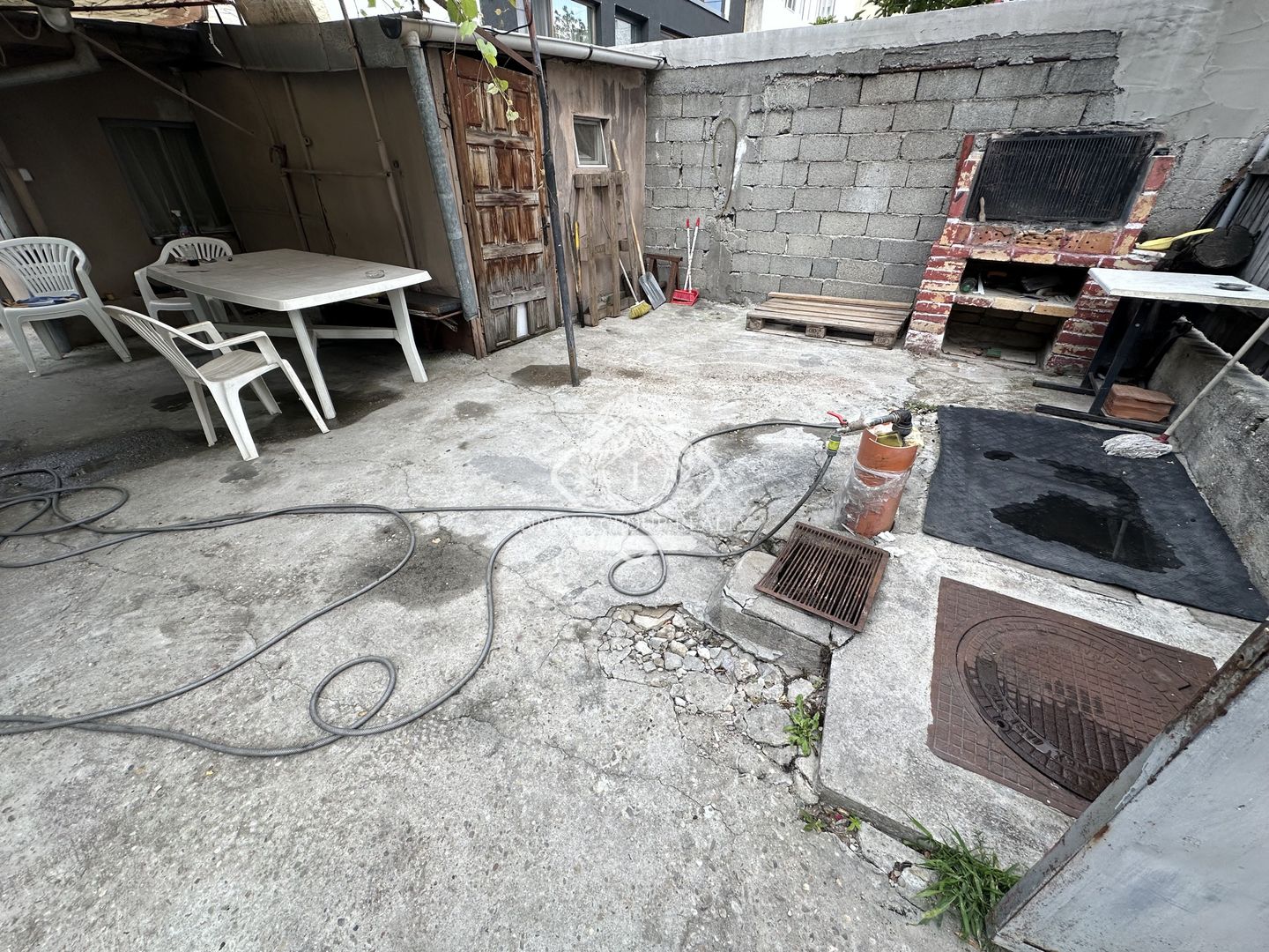 De vânzare teren + casă bătrânească – 206 mp – Zona centrală Mihai Bravu – Vitan - Poză 6