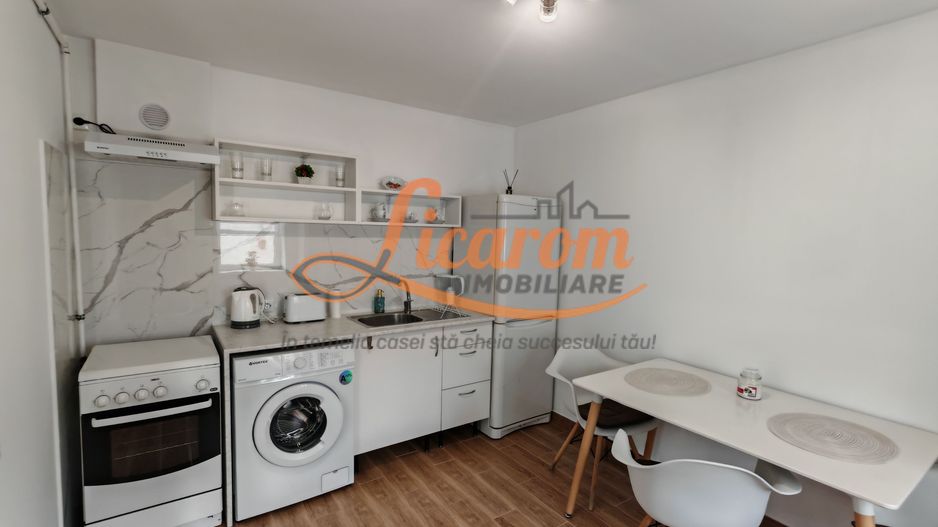 Casa 3 camere individuala SanpetrU,mobilata si utilata,128900 euro. - Poză 12